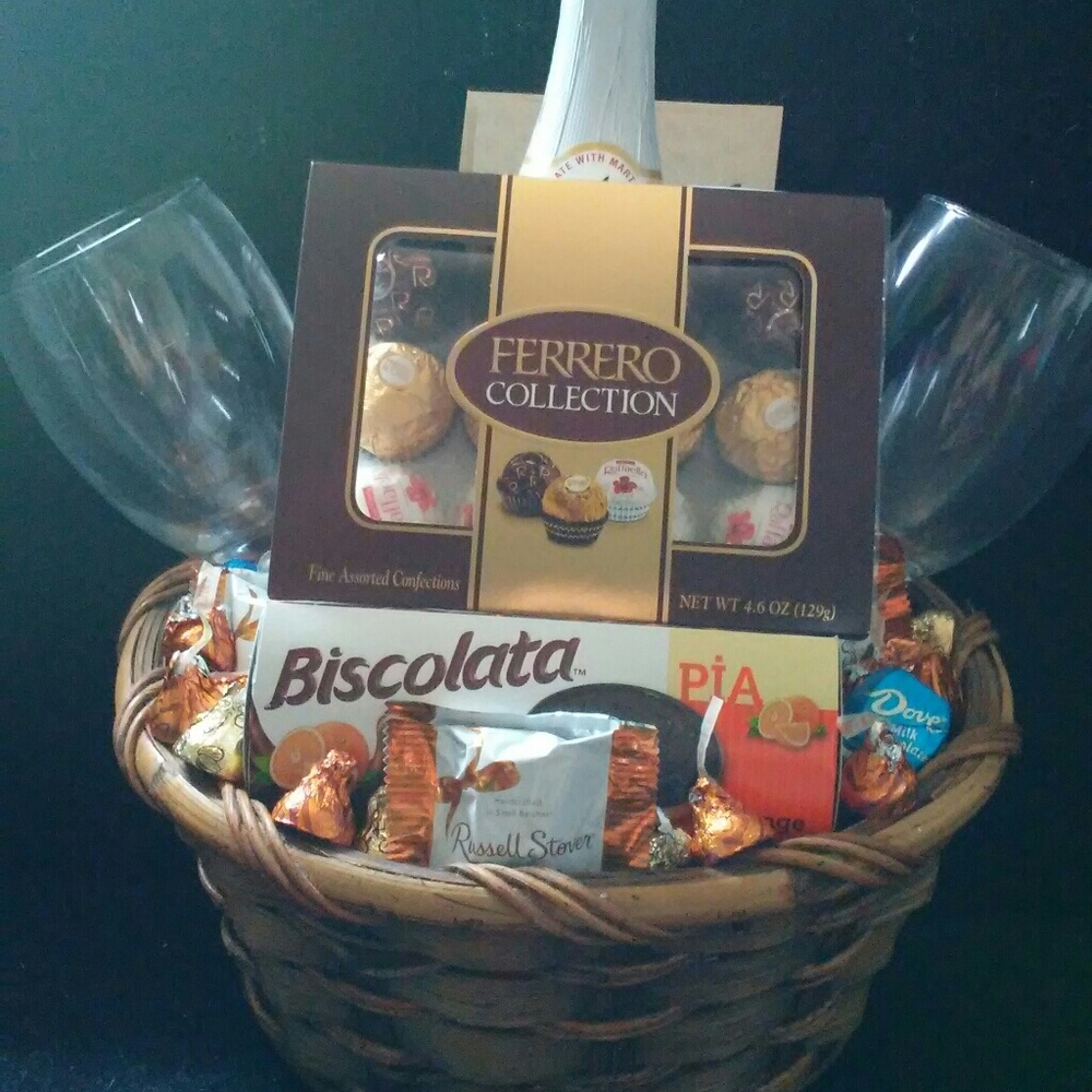 Apple cider and chocolate basket